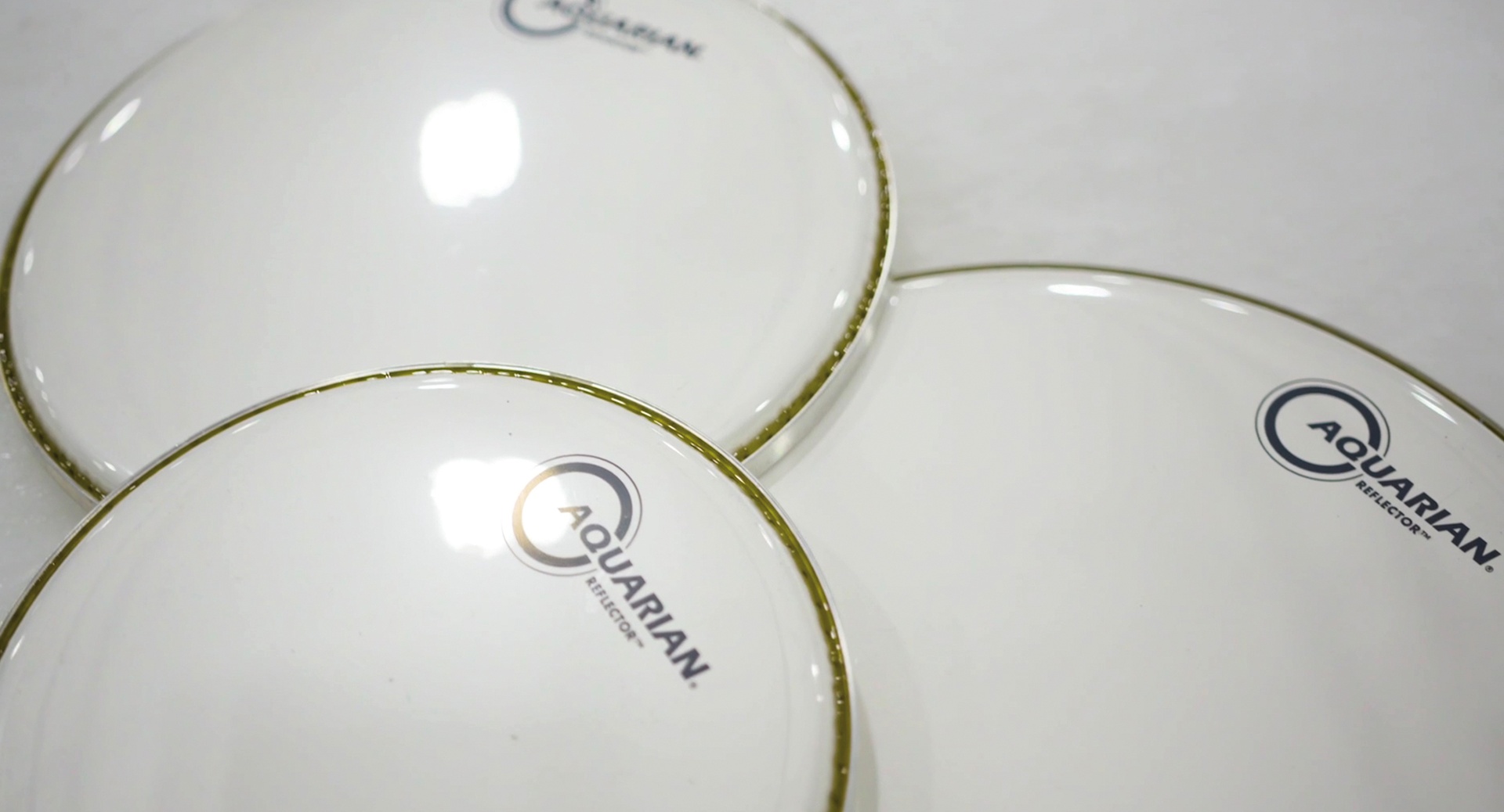 PEAU AQUARIAN REFLECTOR 22" S.KICK GR C